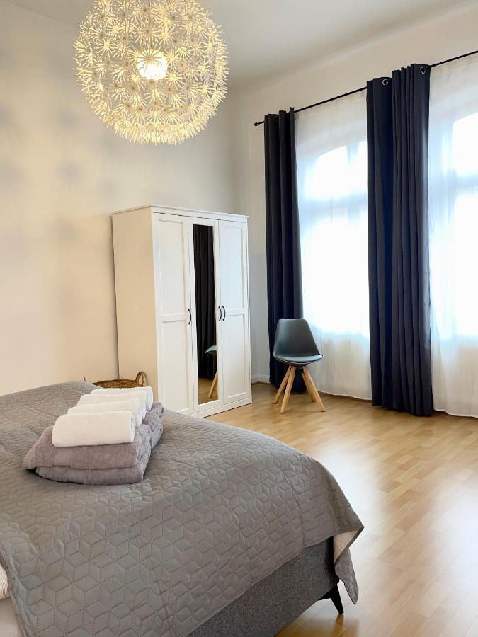 Charmante Ferienwohnung Mit Terrasse Im Herzen Von Norden Exterior foto